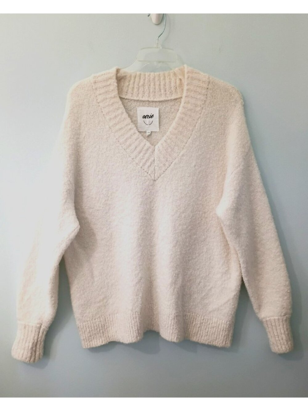 Aerie Women's Sweater Oversized V-Neck Fluffy Ivory Cream - Large